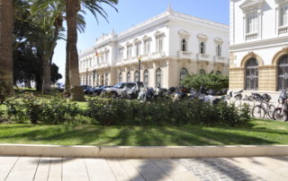 Carthagène place à 35min du gîte